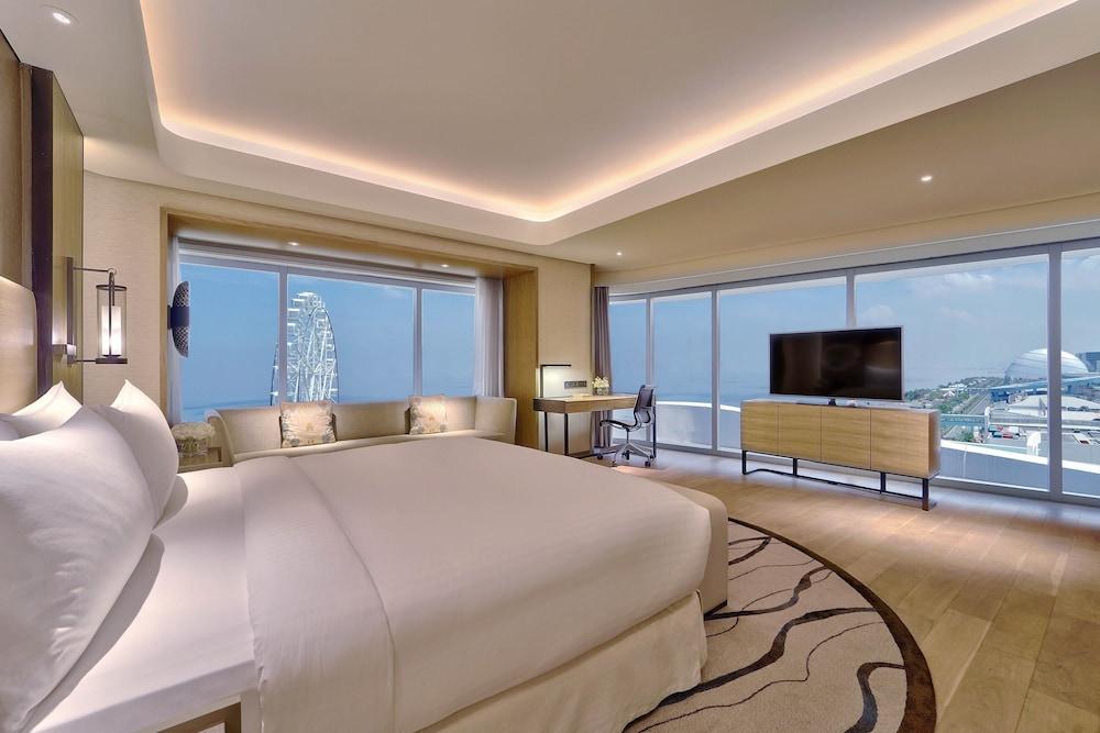 Hotel Conrad Manila Pasay Exterior foto Executive Suite